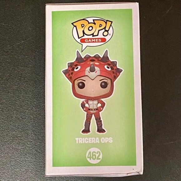 Funko Pop! Vinyl: Fortnite - Tricera Ops #462 - Picture 4 of 7